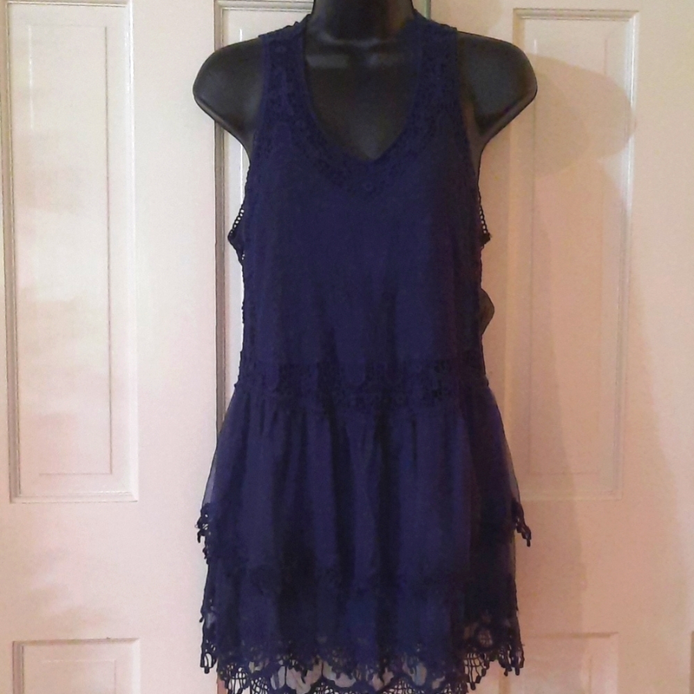 Navy Lace Sleeveless Top - Woman's Size Medium - Brand: Pinky